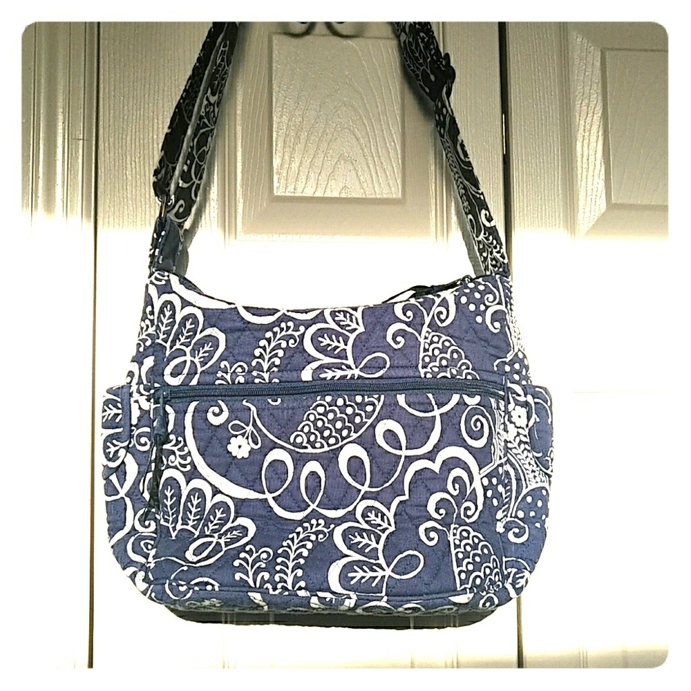 Vera Bradley Navy and White purse